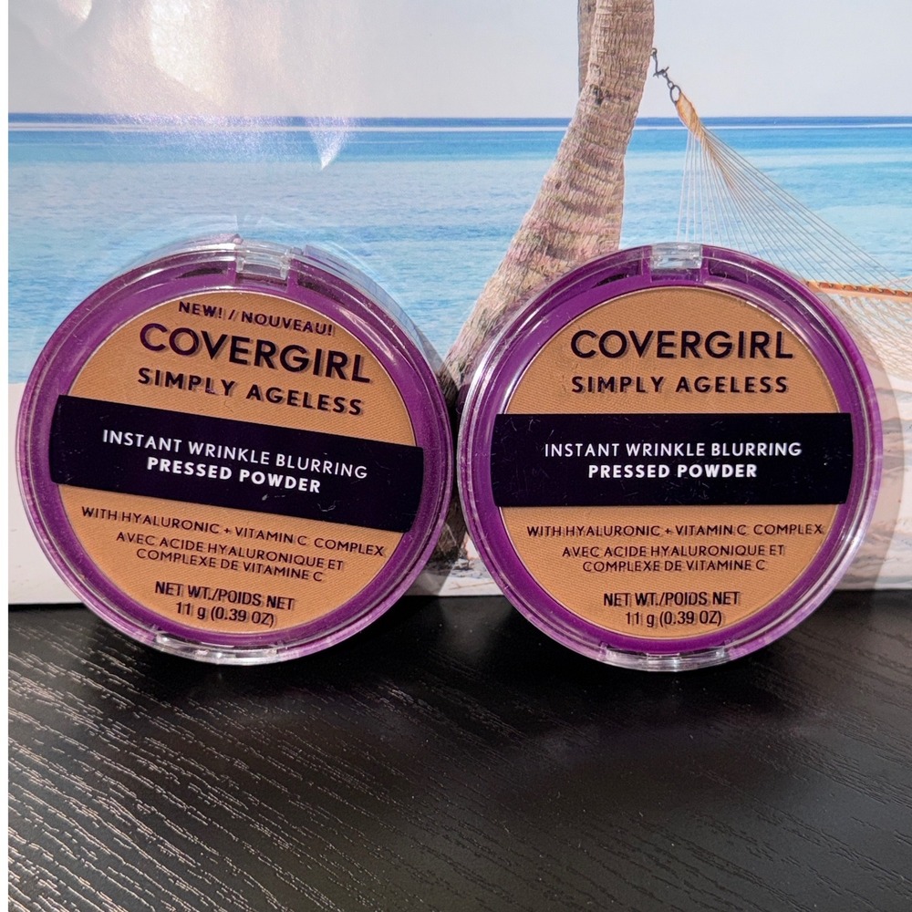 Covergirl Simply Ageless Pressed Powder 275 Soft Sable Hyaluronic Vitamin C x2